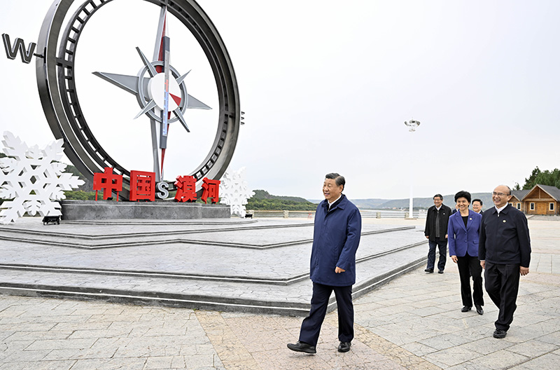 9月6日至8日，中共中央總書記、國家主席、中央軍委主席習(xí)近平在黑龍江考察。這是6日下午，習(xí)近平在大興安嶺地區(qū)漠河市北極村考察。